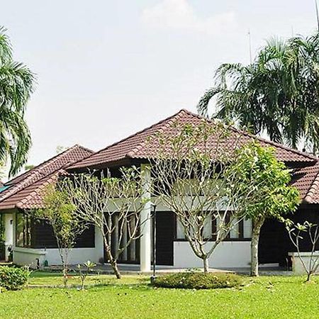 Pattaya Country Club & Resort Ban Pong  Zewnętrze zdjęcie